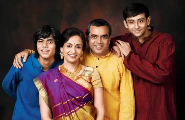 परेश रावल की कुल संपत्ति (Paresh Rawal Net Worth in 2025) 